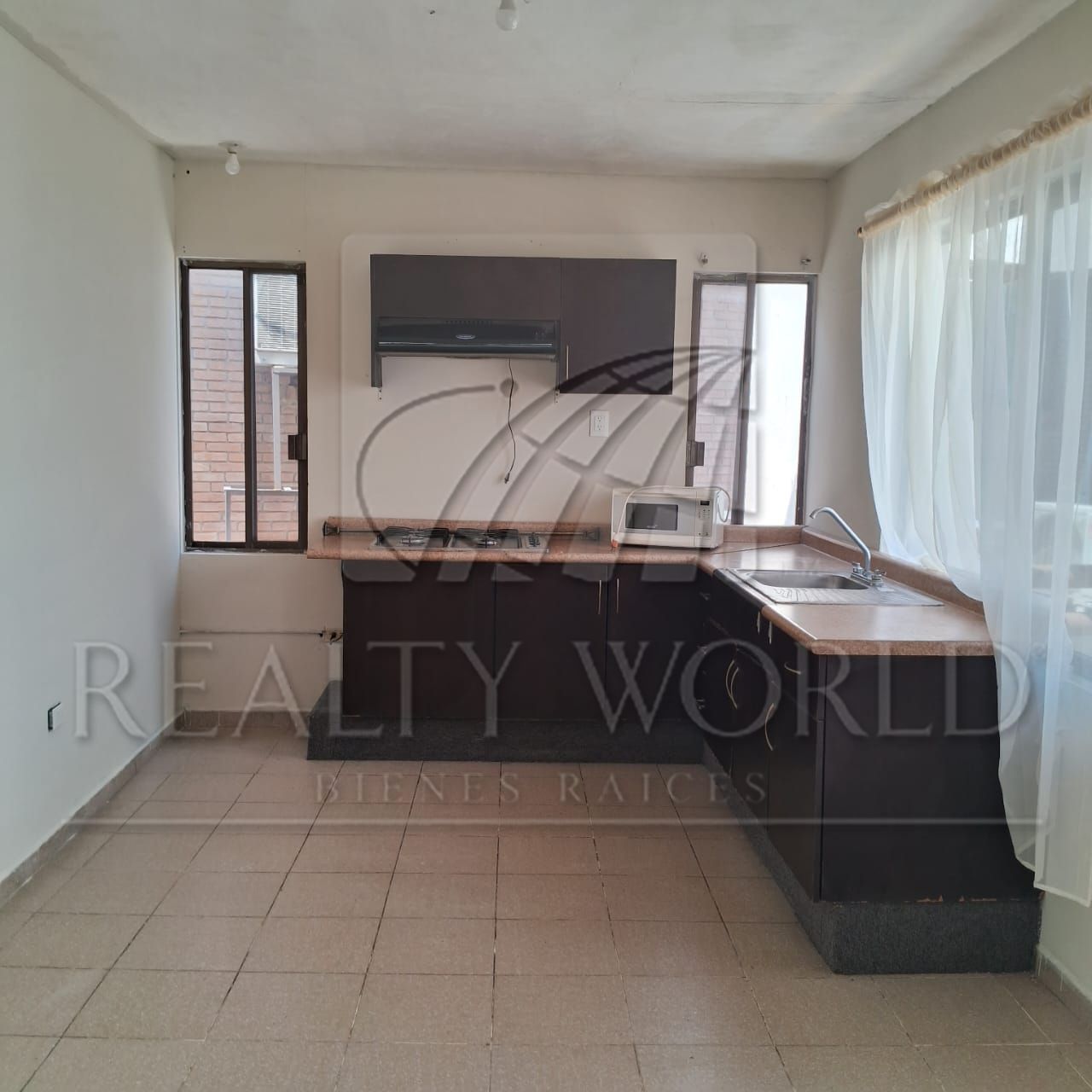 Departamento en Renta en Cumbres 5to Sector