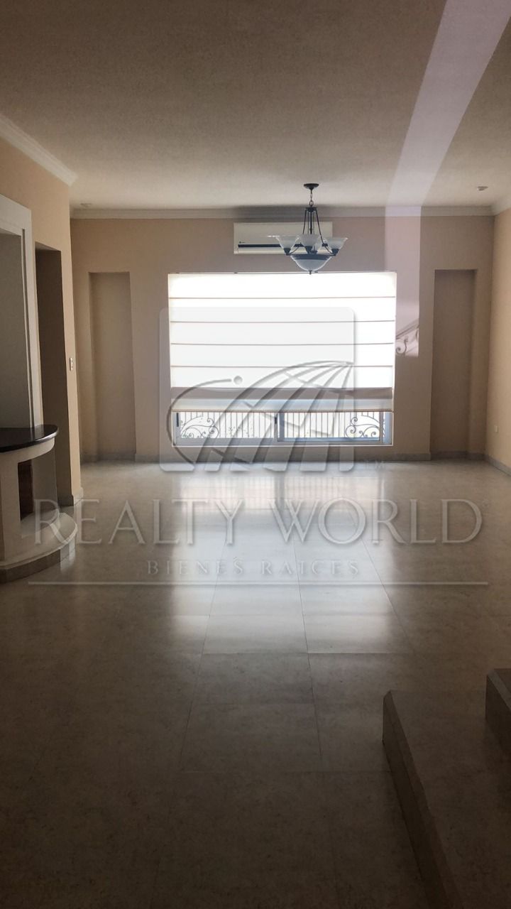 Casa en Renta en Pedregal de la Silla