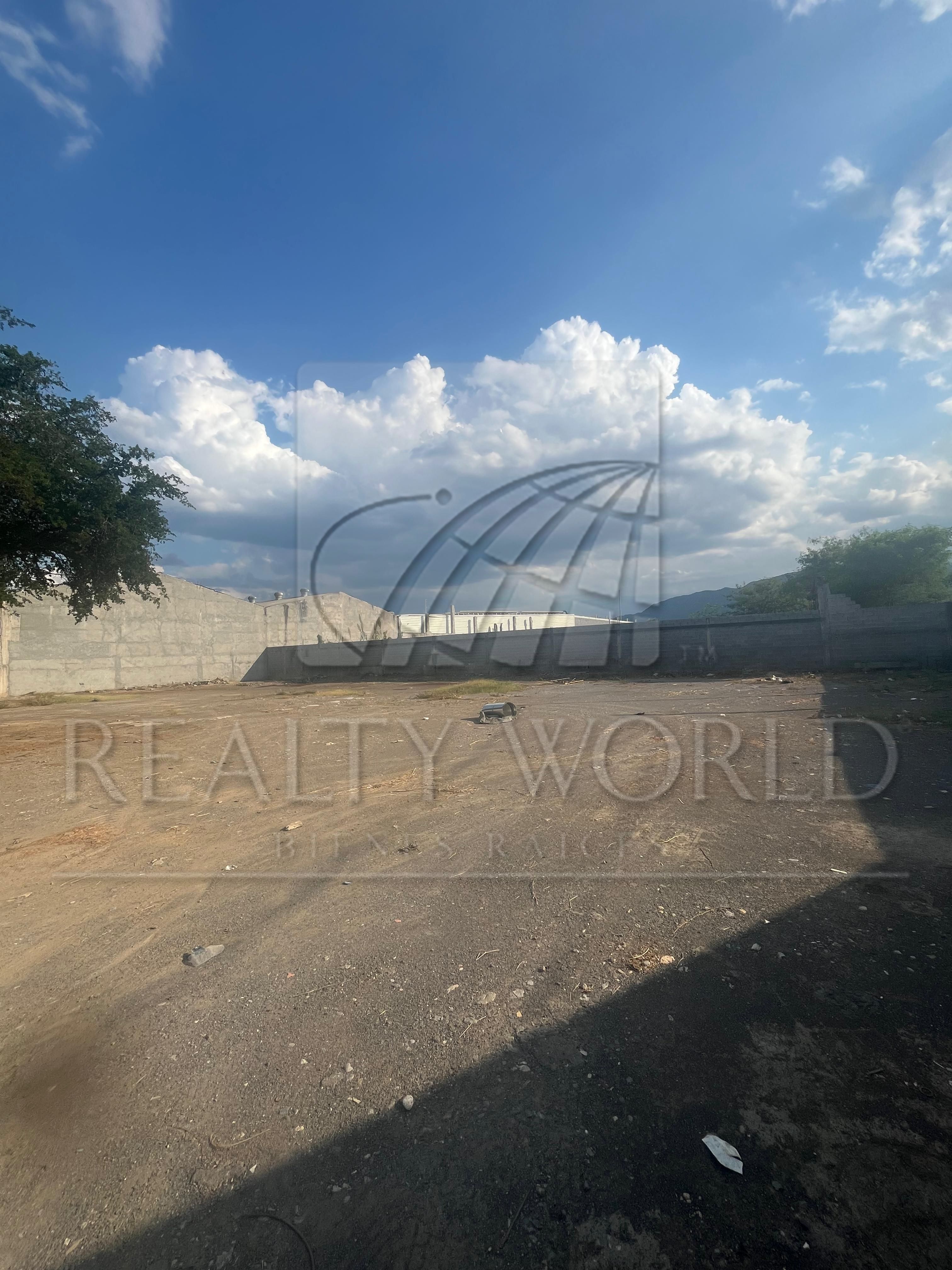 Terreno en Renta en Industrial la Silla