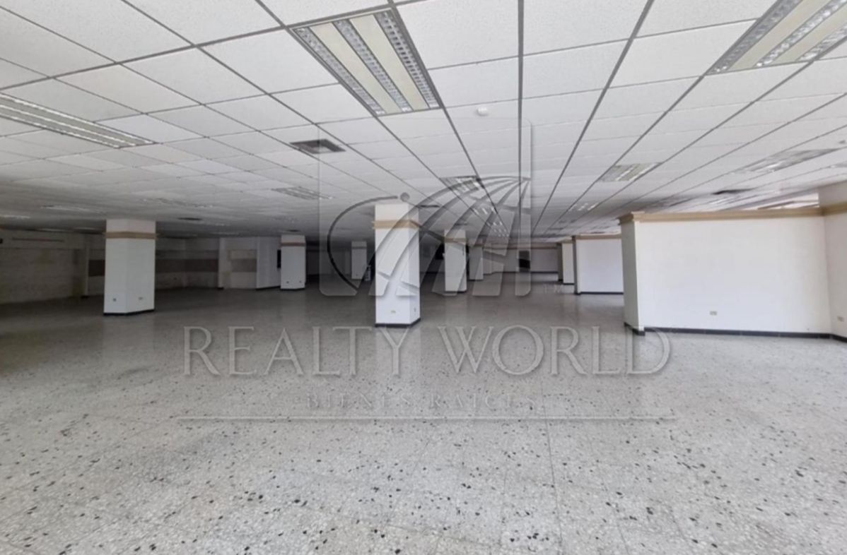 Local en Renta en 1 er sector