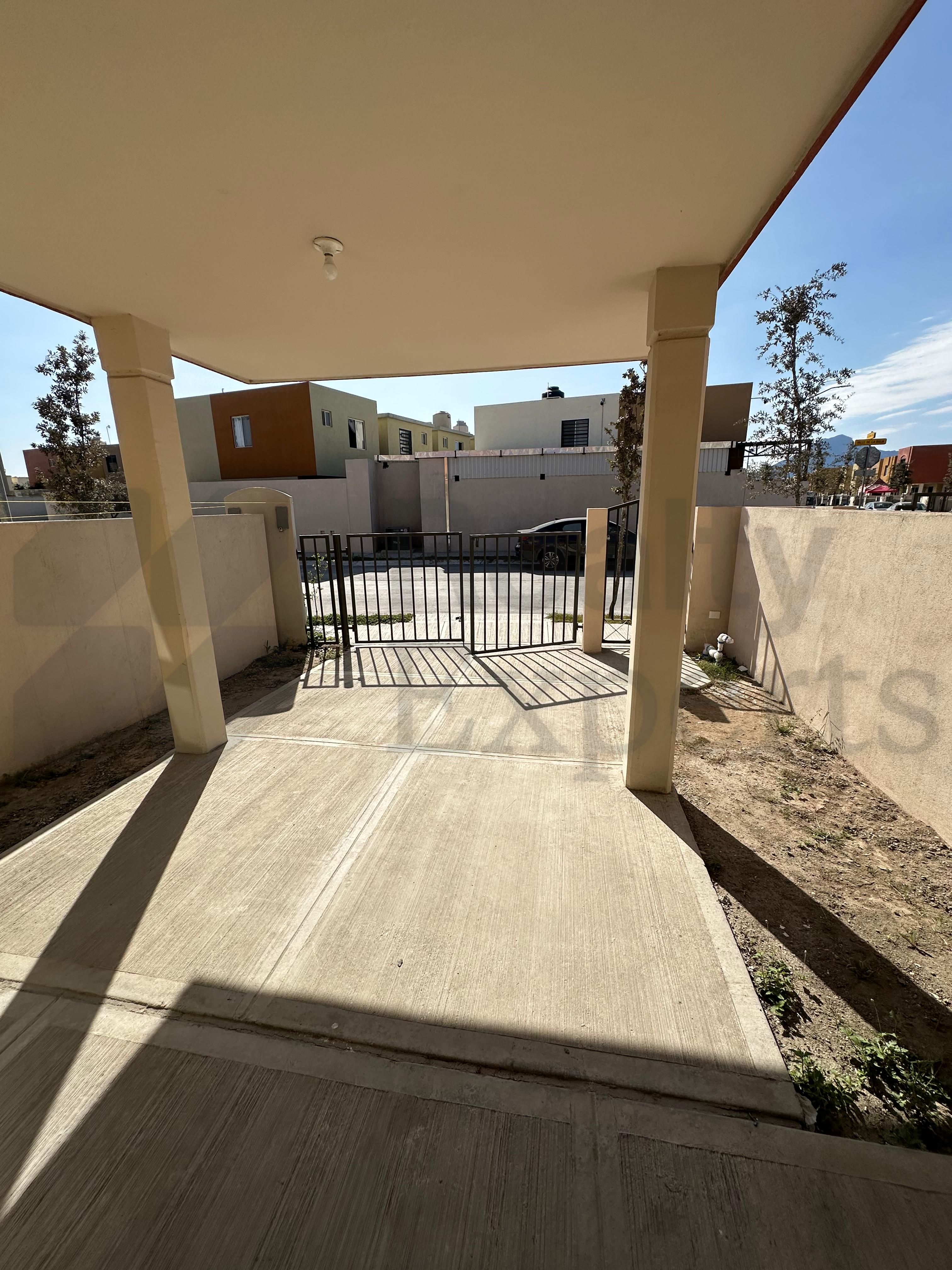 Casa en Renta en Valle Castilla Sector Segovia