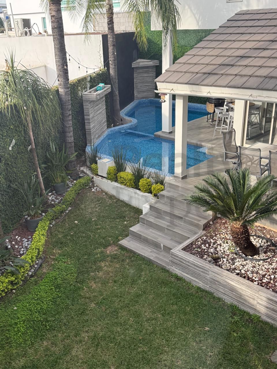 Casa en Renta en Pedregal de la Silla