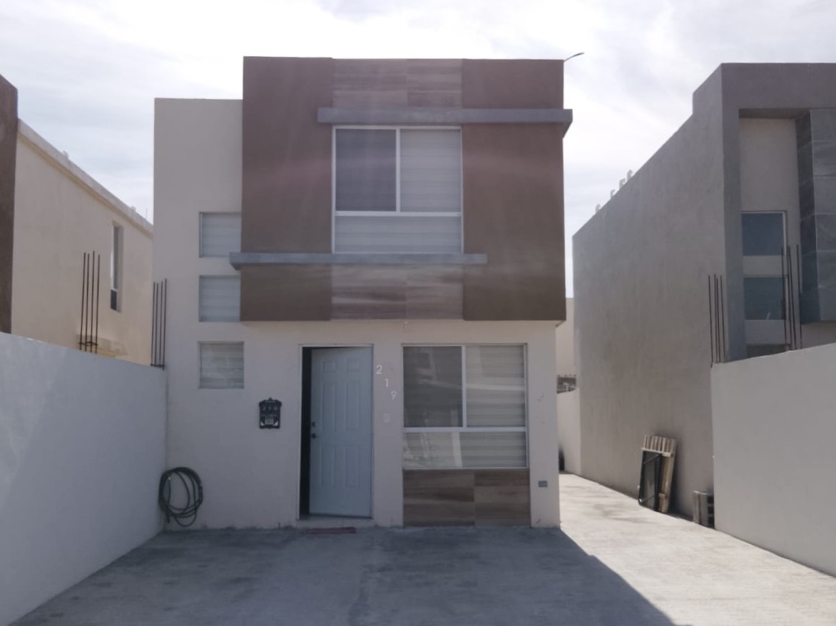 Casa en Renta en CUMBRE DEL NORTE