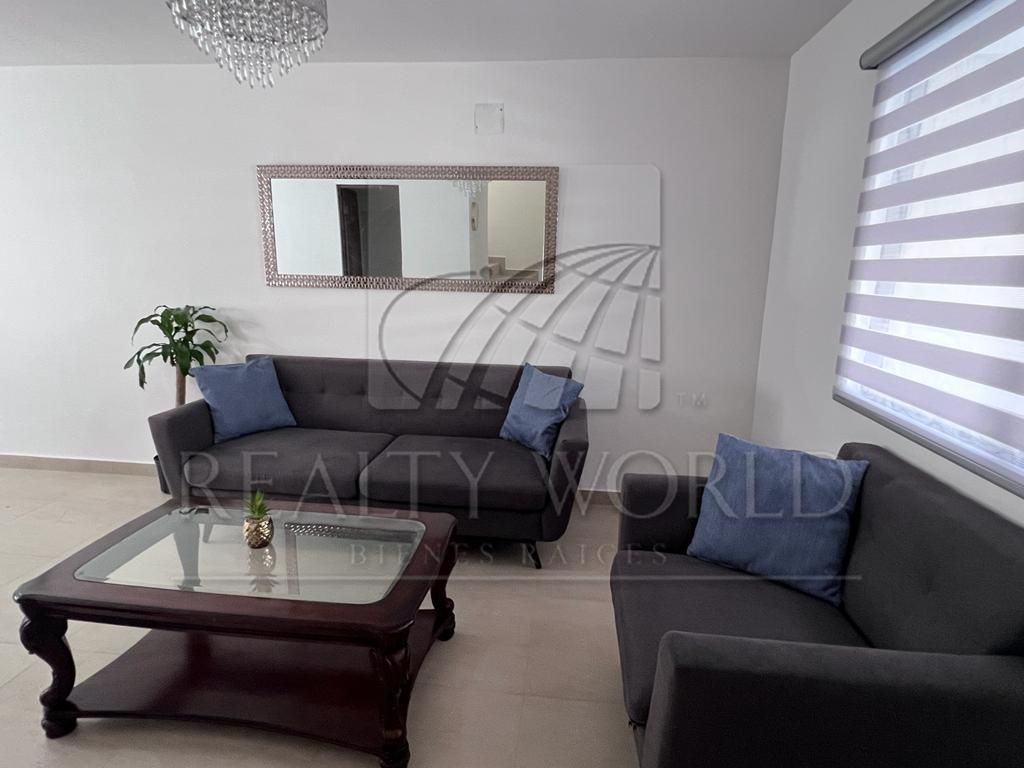 Casa en Renta en Sole Residencial