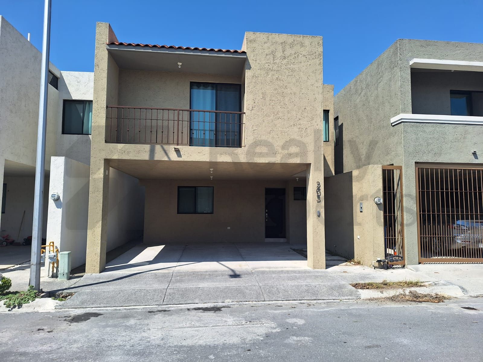 Casa en Renta en Pedregal del Valle