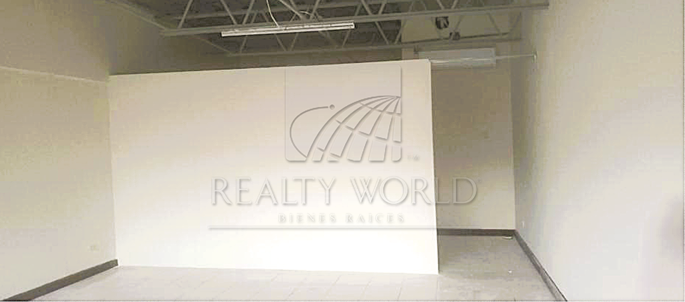 Local en Renta en Contry