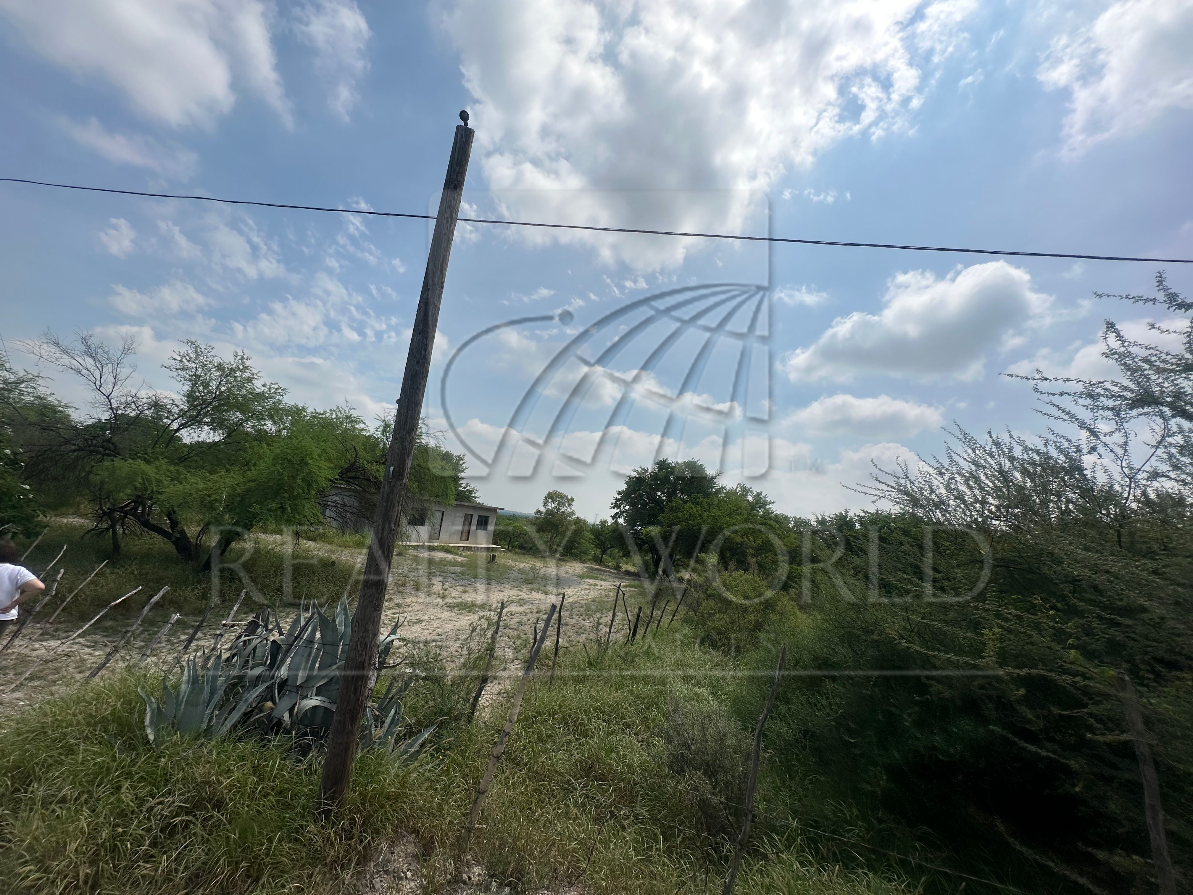 Terreno en Venta en Valle de los Angeles