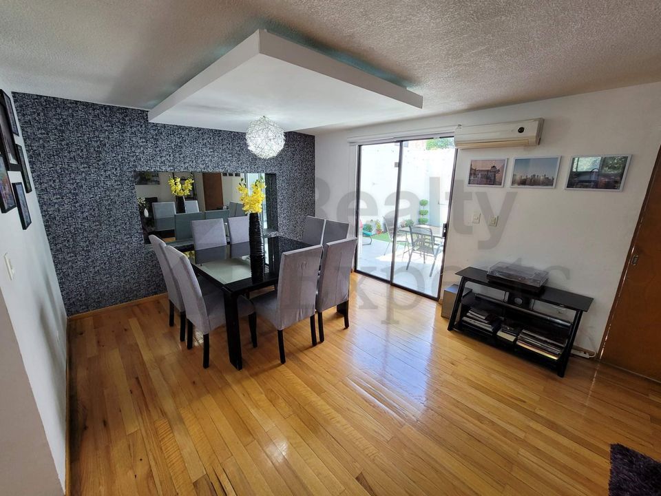 Casa en Renta en Bosques de las Cumbres
