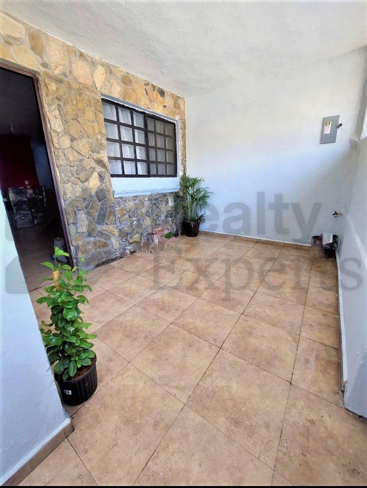 Casa en Venta en Las Puentes Sector 8
