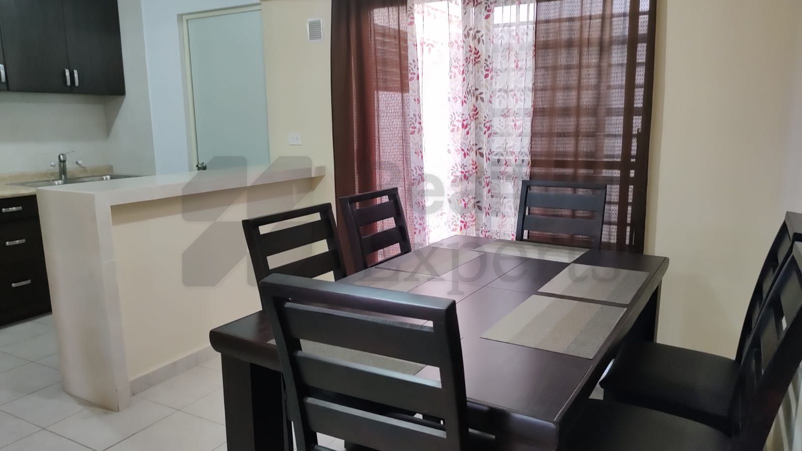 Casa en Renta en Misión de los Olivos