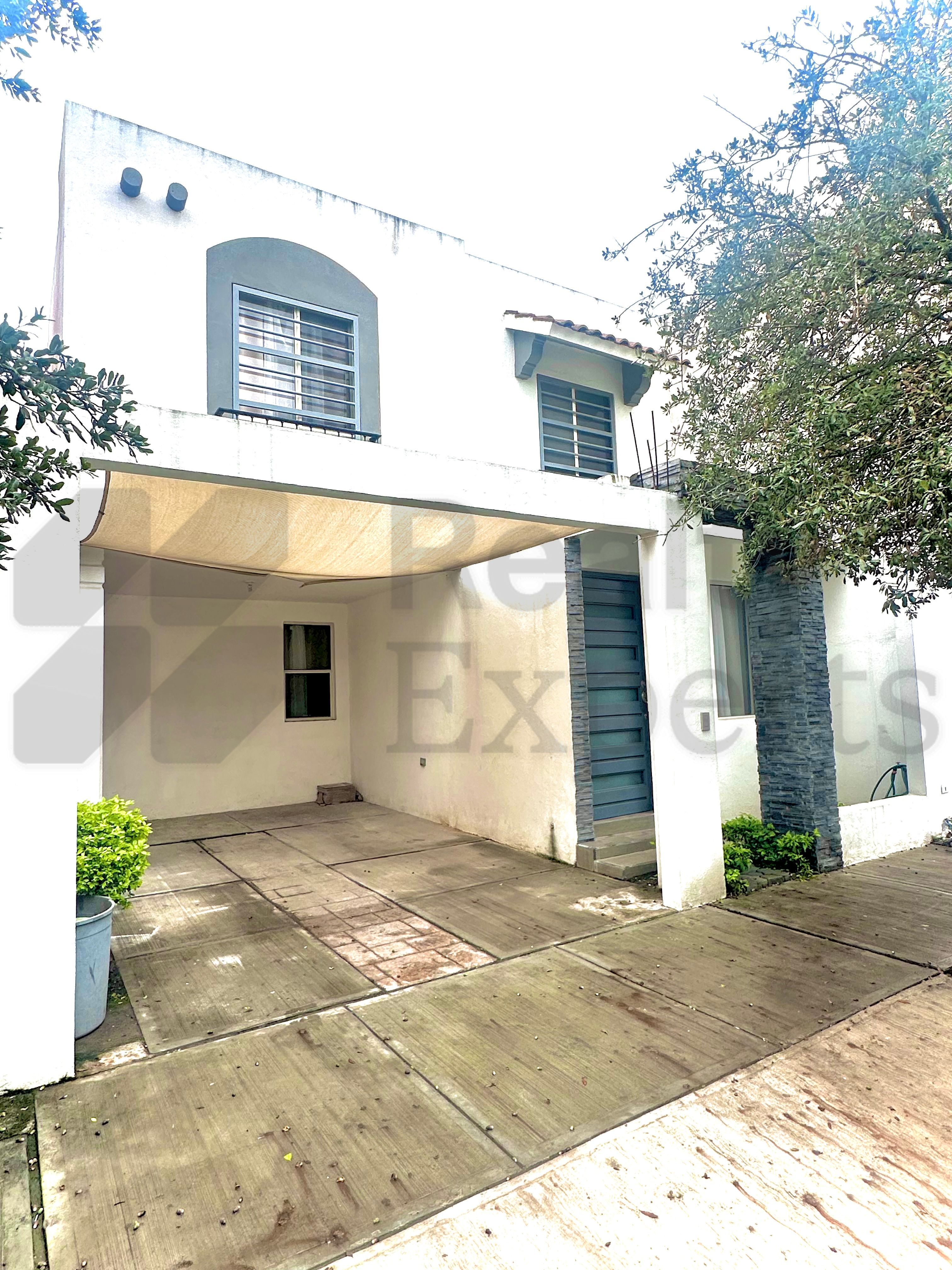 Casa en Venta en Paraje Santa Rosa