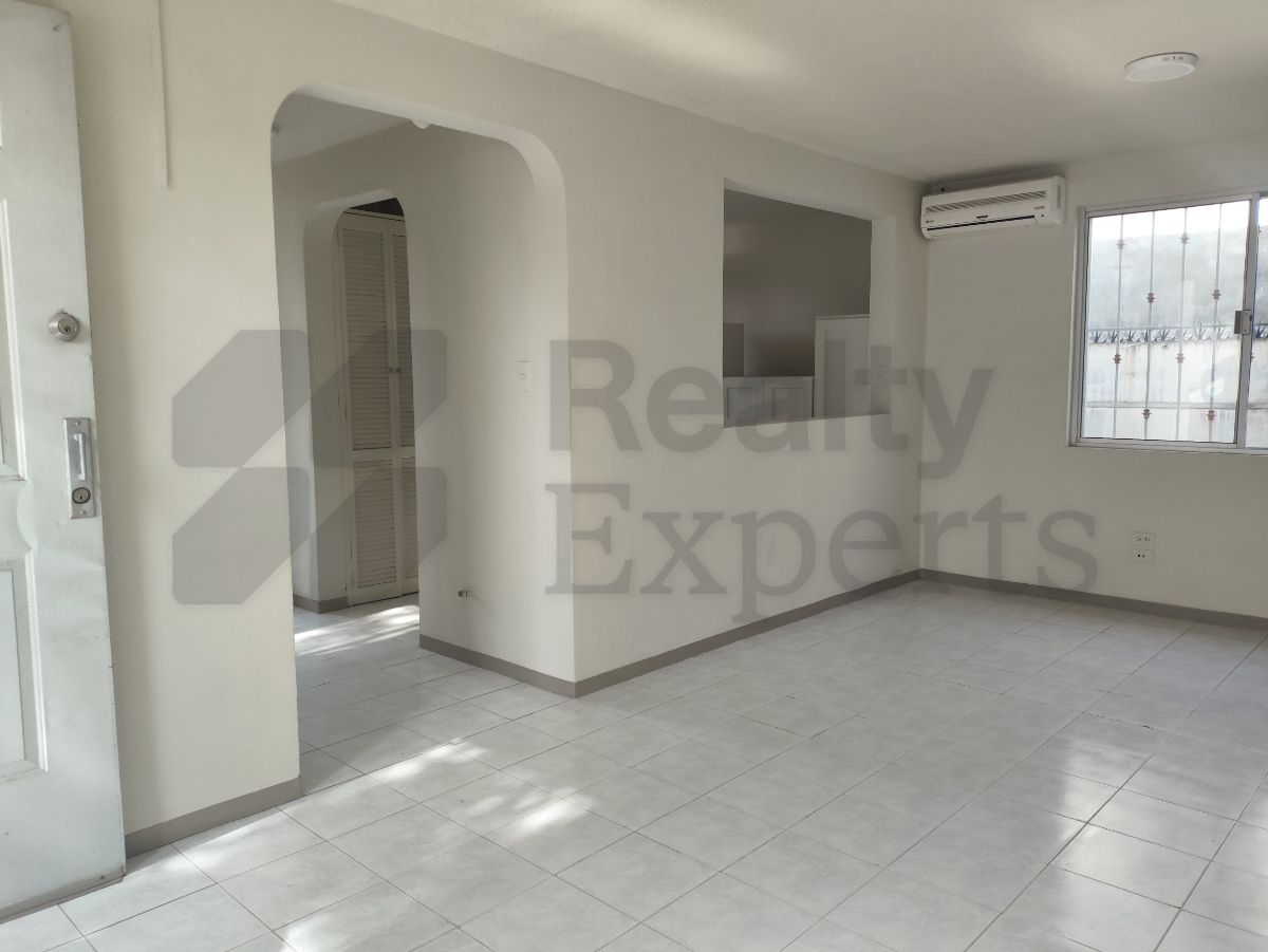 Oficina en Renta en Residencial las Puentes