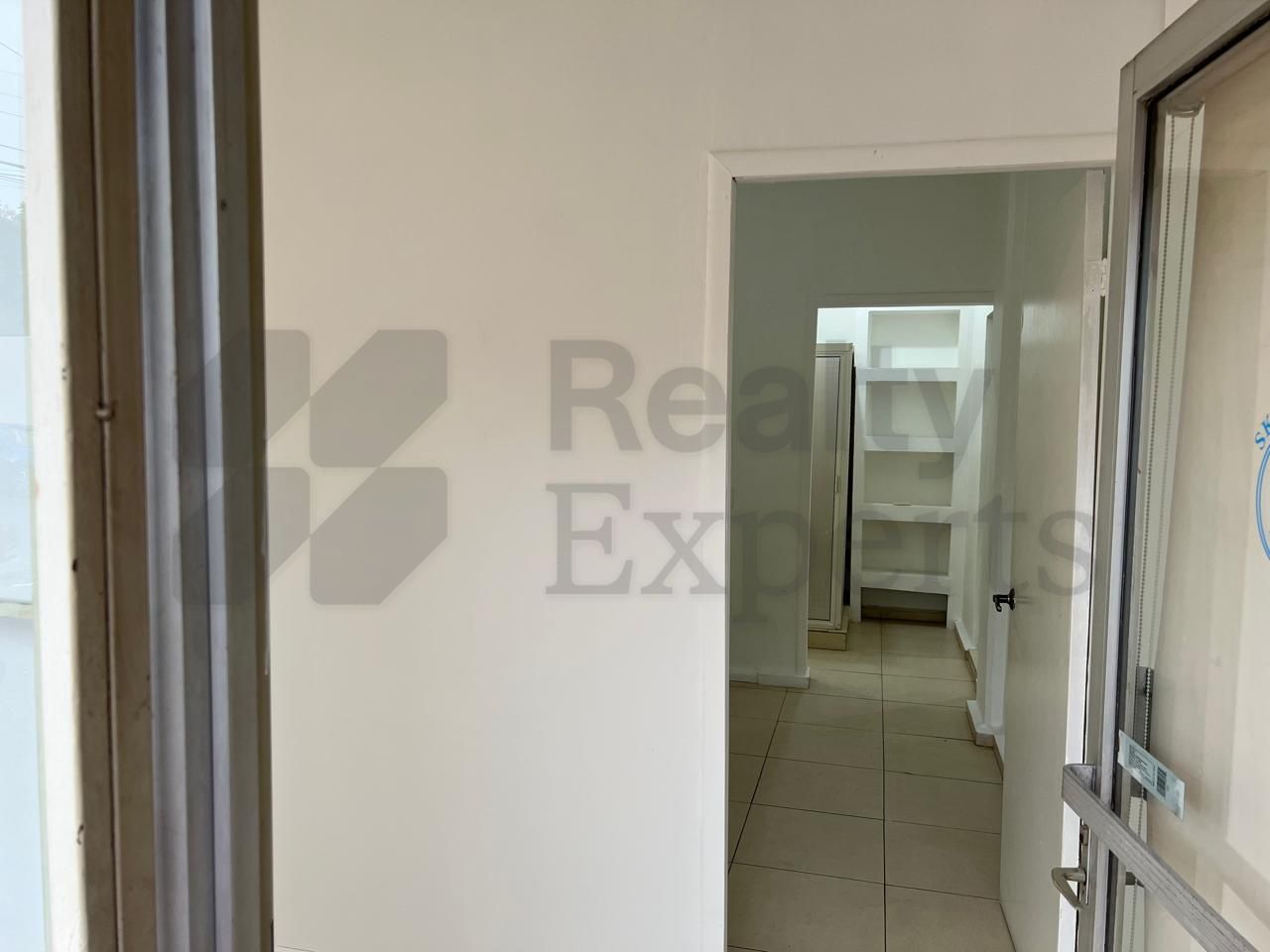 Local en Renta en Valle de las Brisas