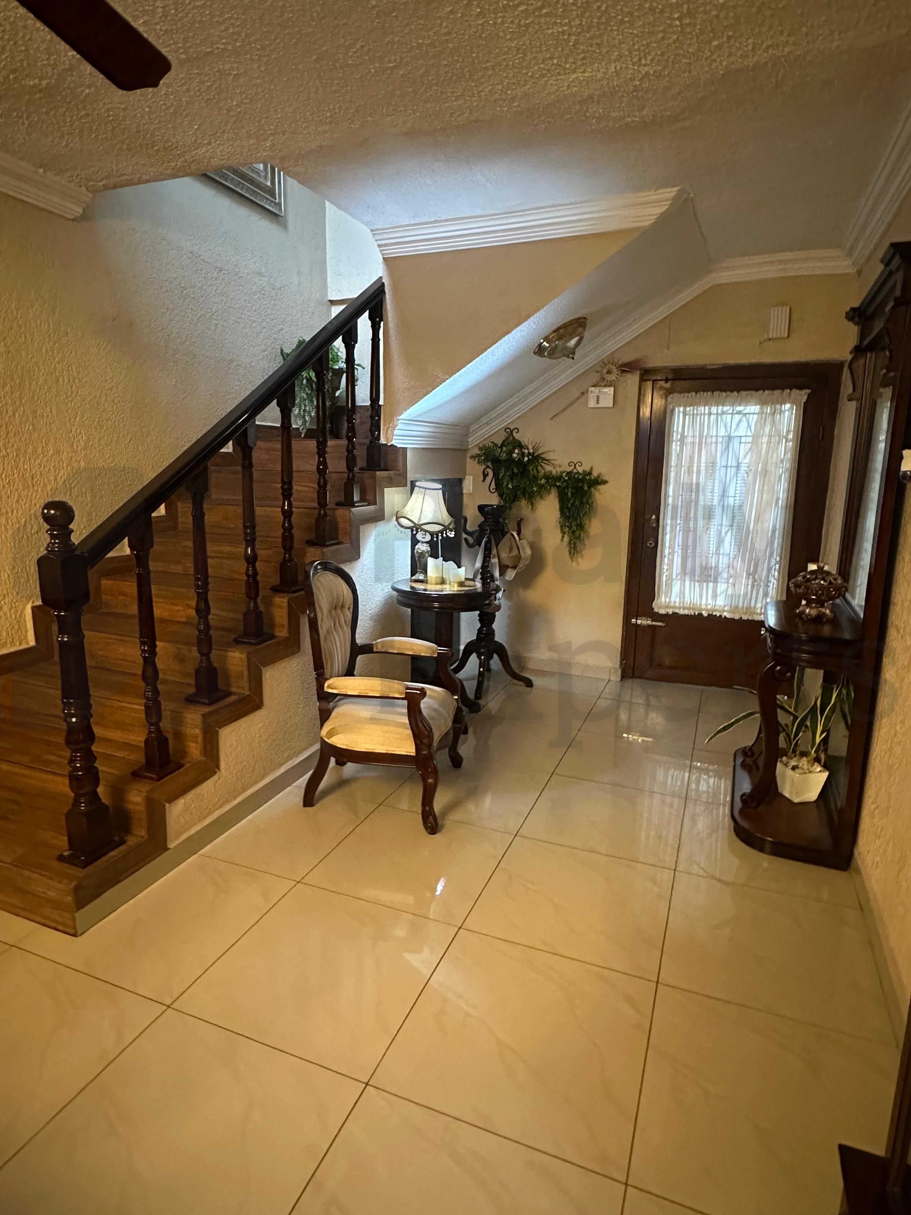 Casa en Venta en Las Puentes Sector 2