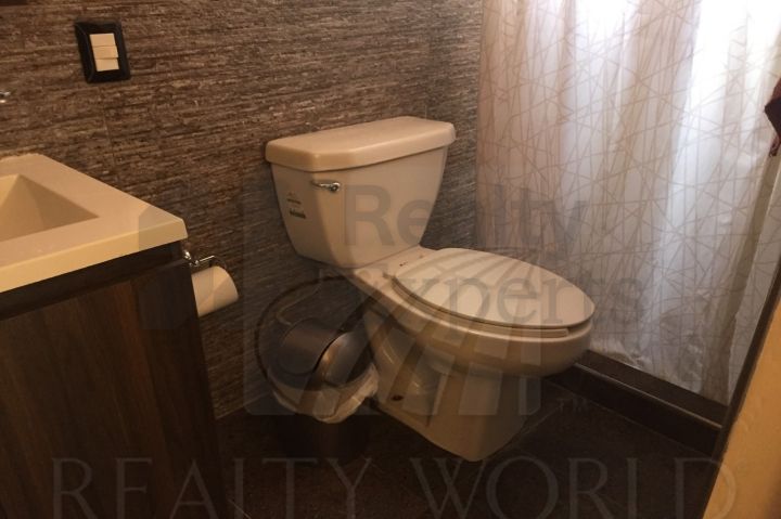 Casa en Venta en Mitras Poniente