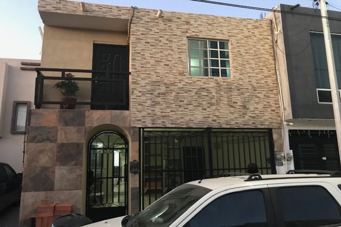 Casa en Venta en Privadas del Los Sauces
