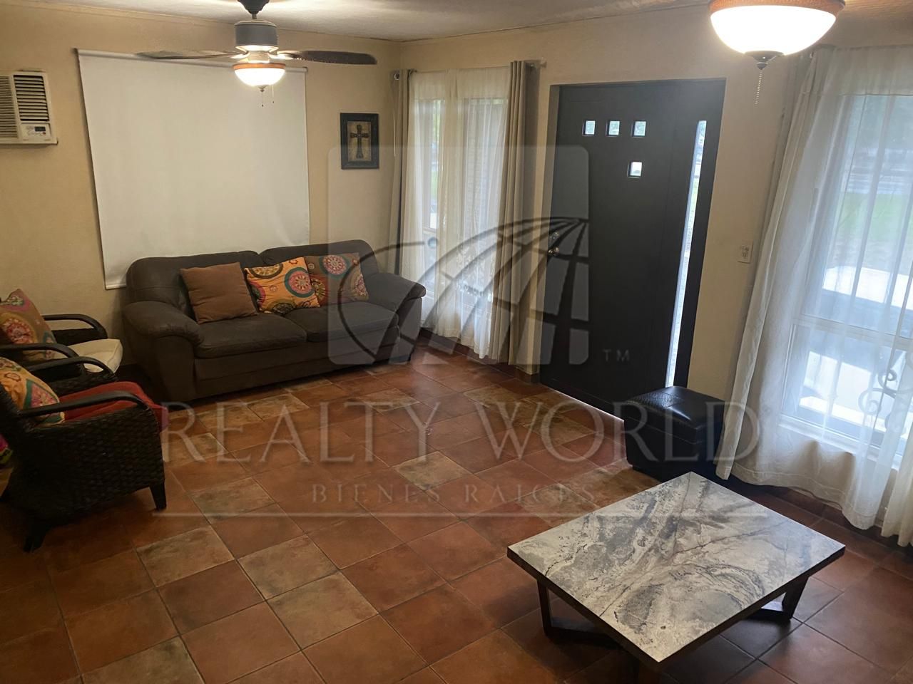 Casa en Venta en Villa las Puentes