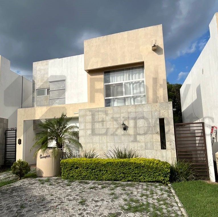 Casa en Renta en Crystal Lagoons