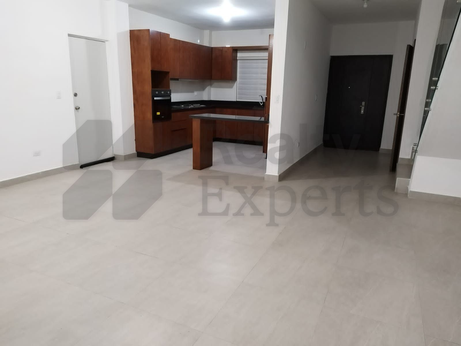 Casa en Renta en La Encomienda