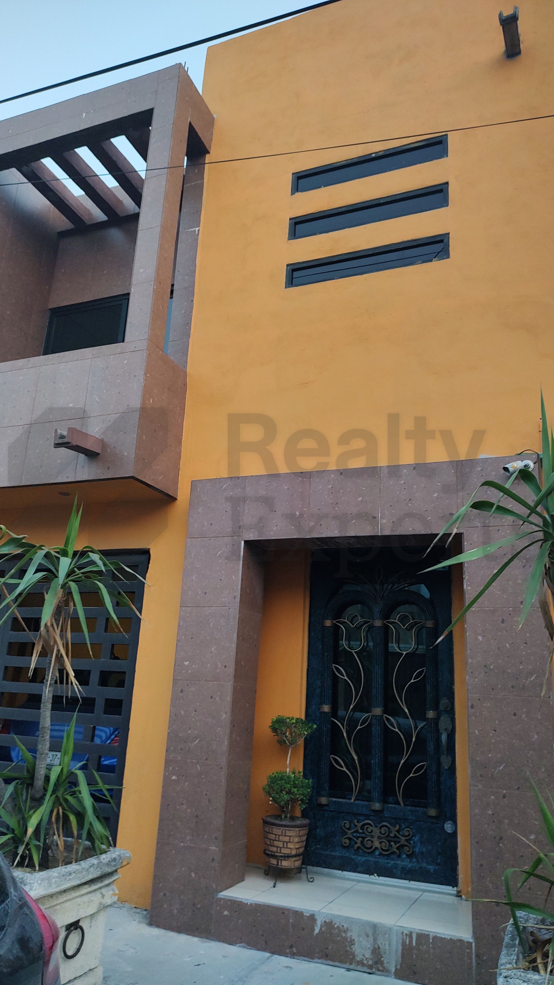 Casa en Venta en Deportivo Huinalá