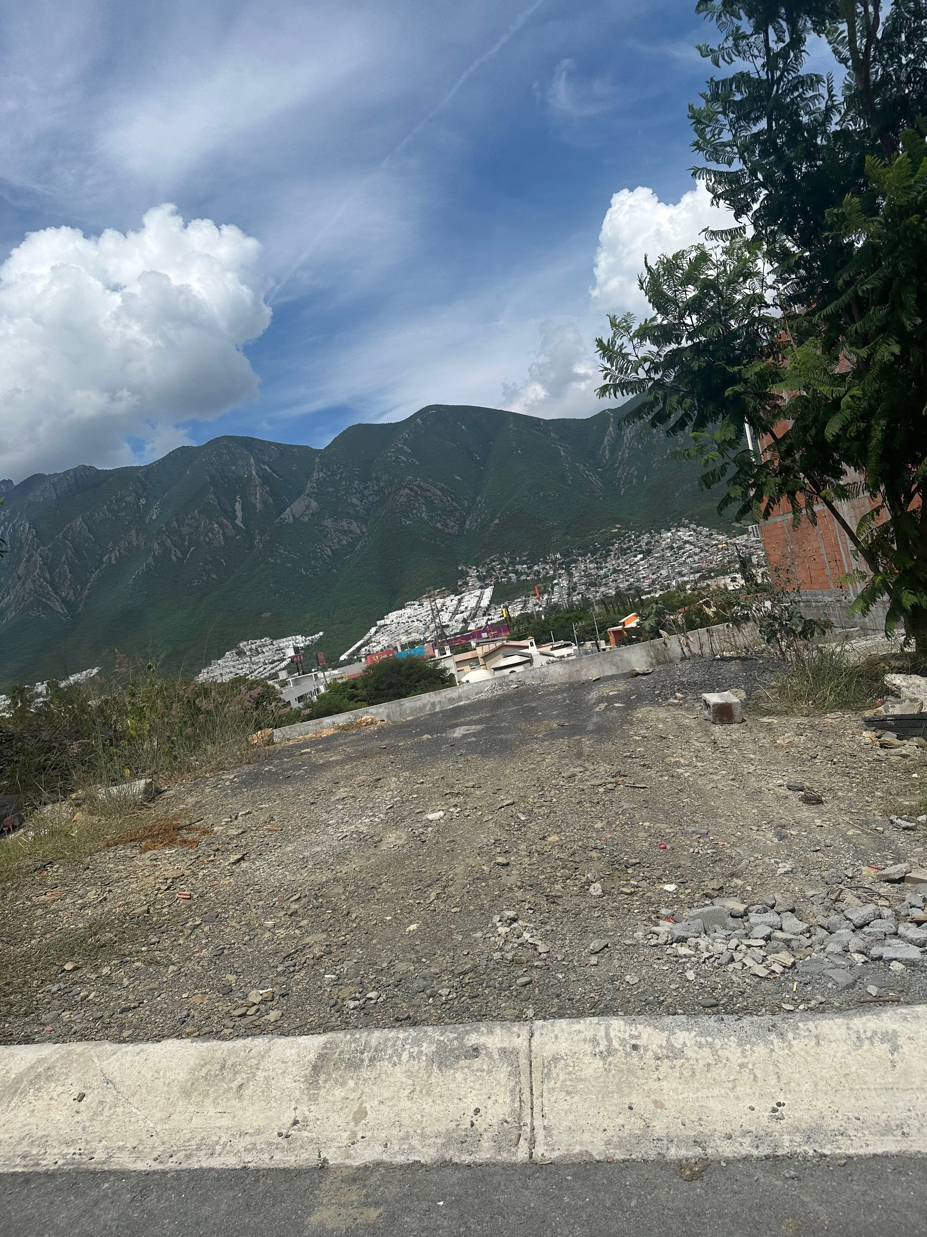 Terreno en Venta en Loma Bonita