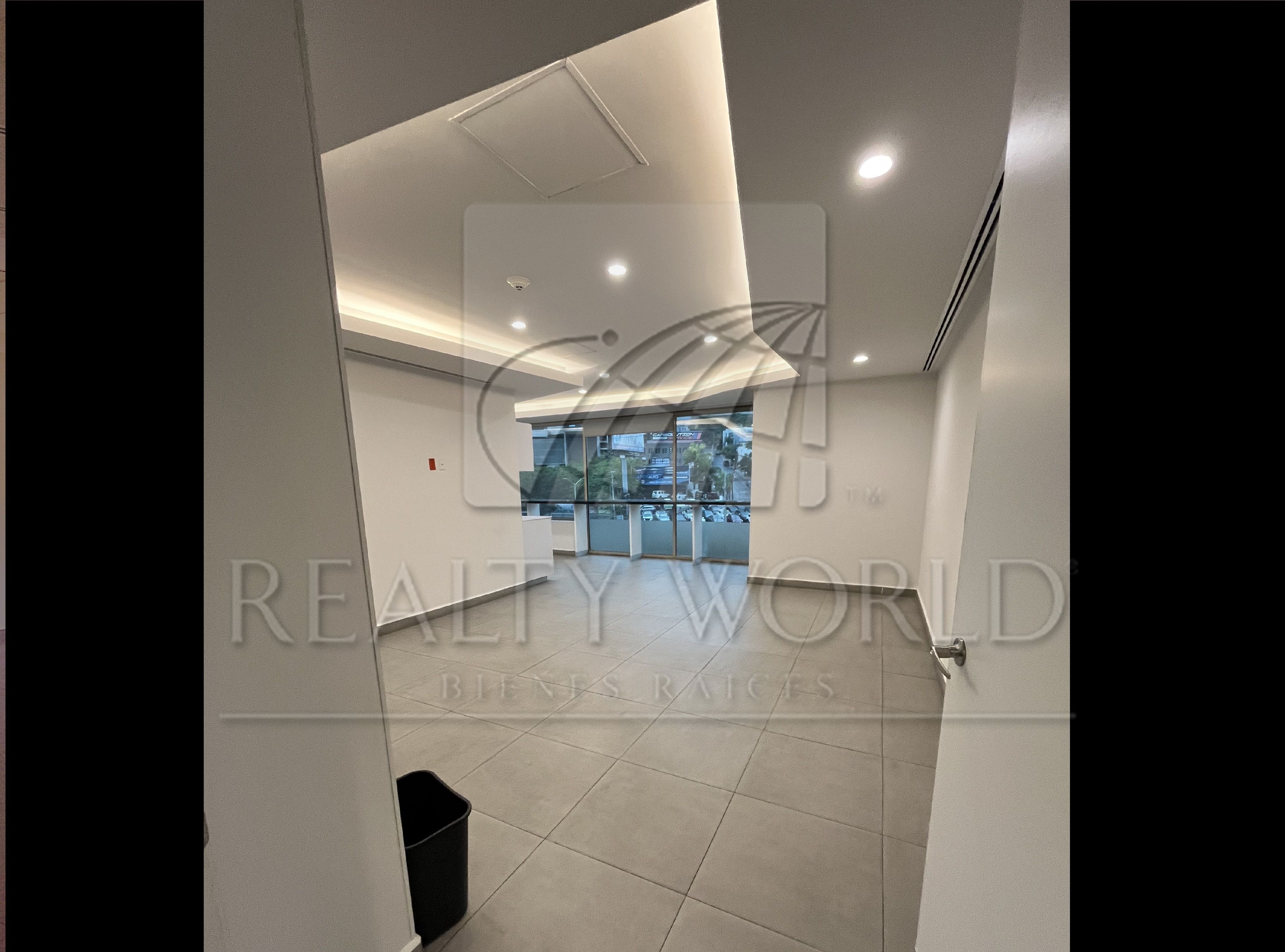 Oficina en Renta en Residencial San Agustin