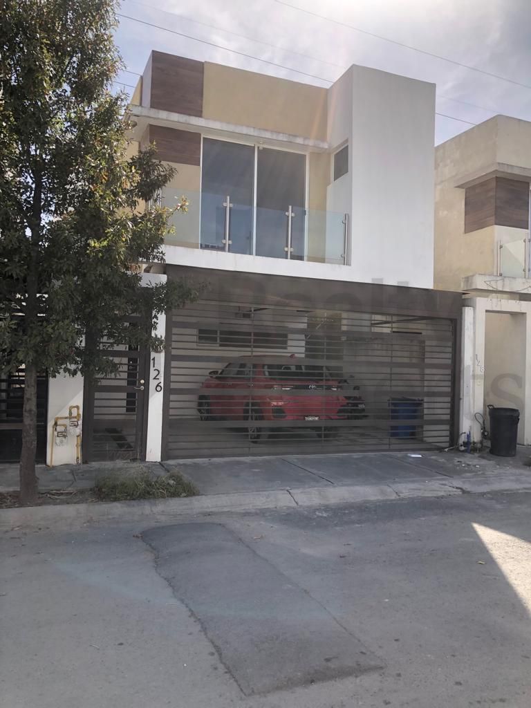 Casa en Renta en Privadas Borneo