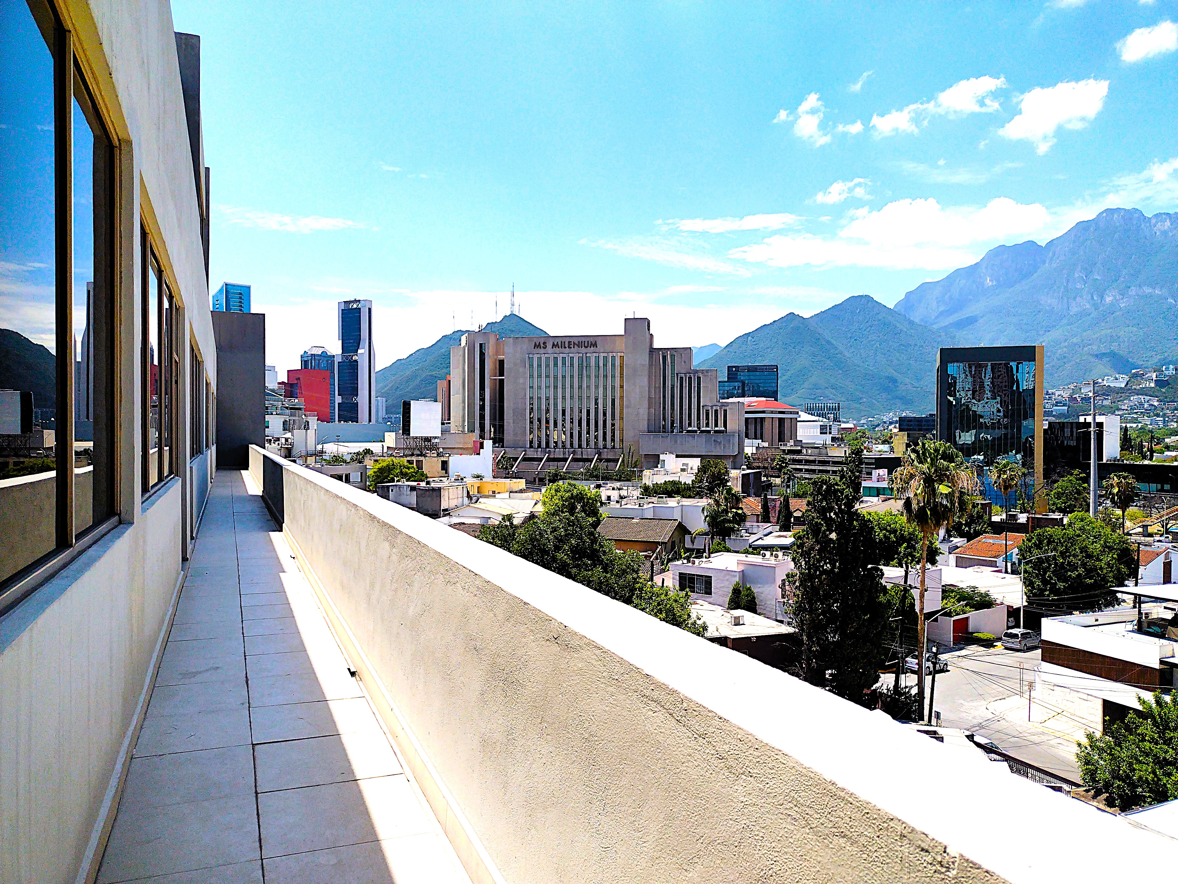 Oficina en Renta en Residencial San Agustin