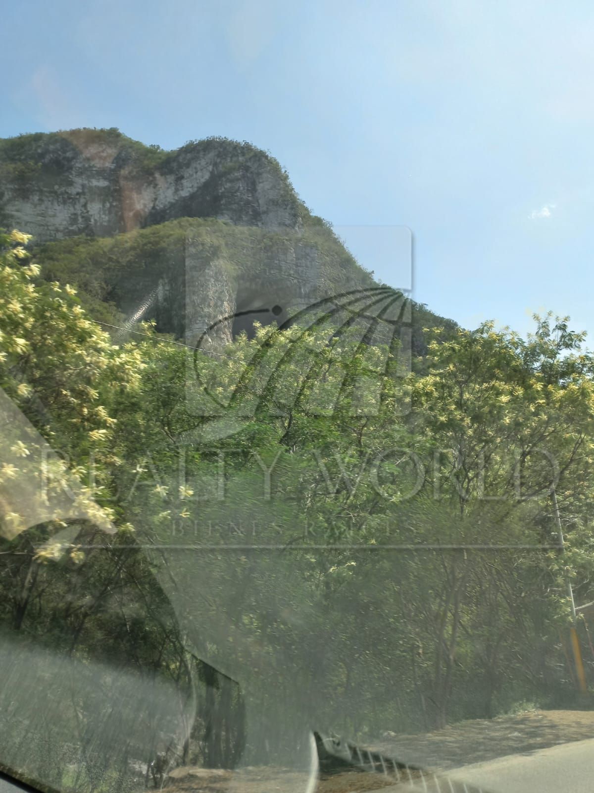 Terreno en Venta en Cumbres de Santiago