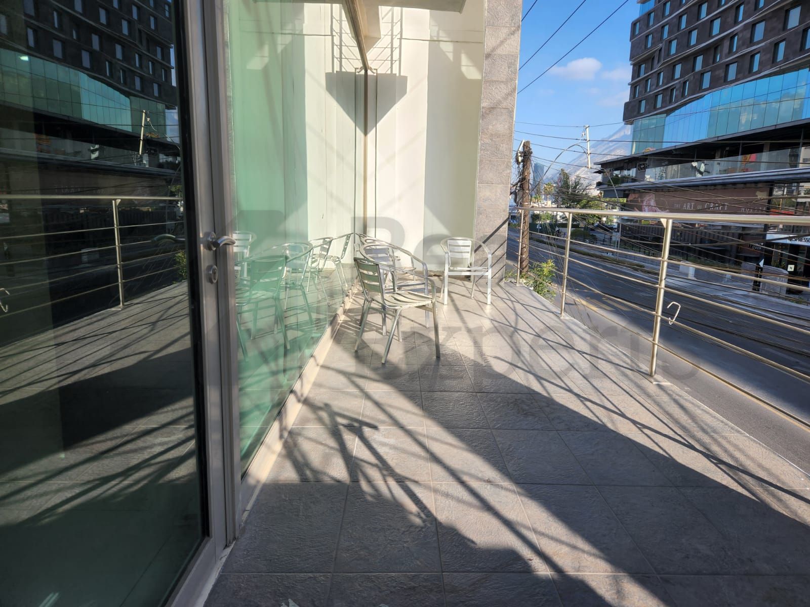 Edificio de Oficinas en Renta en Fuentes del Valle