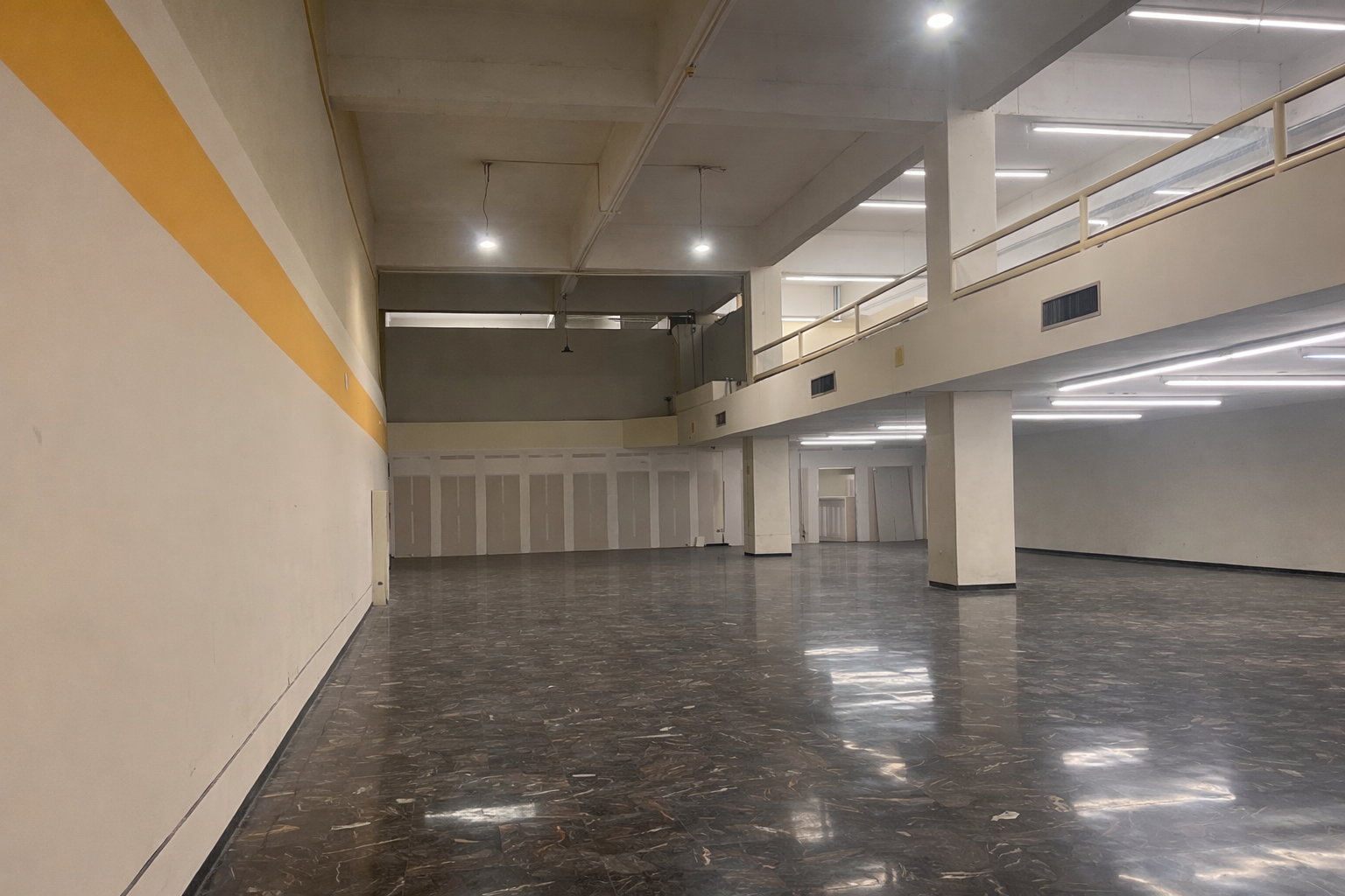 Local en Renta en Contry