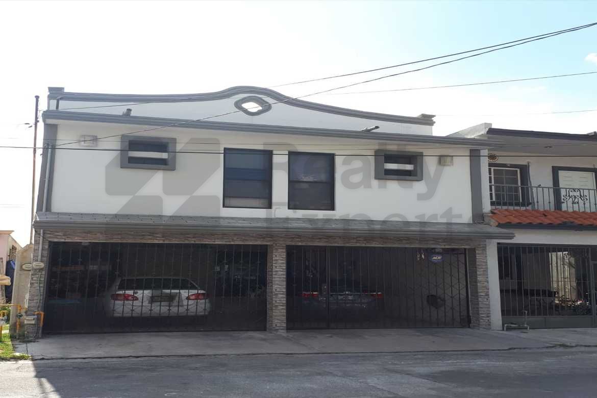 Casa en Venta en Barrio Acero