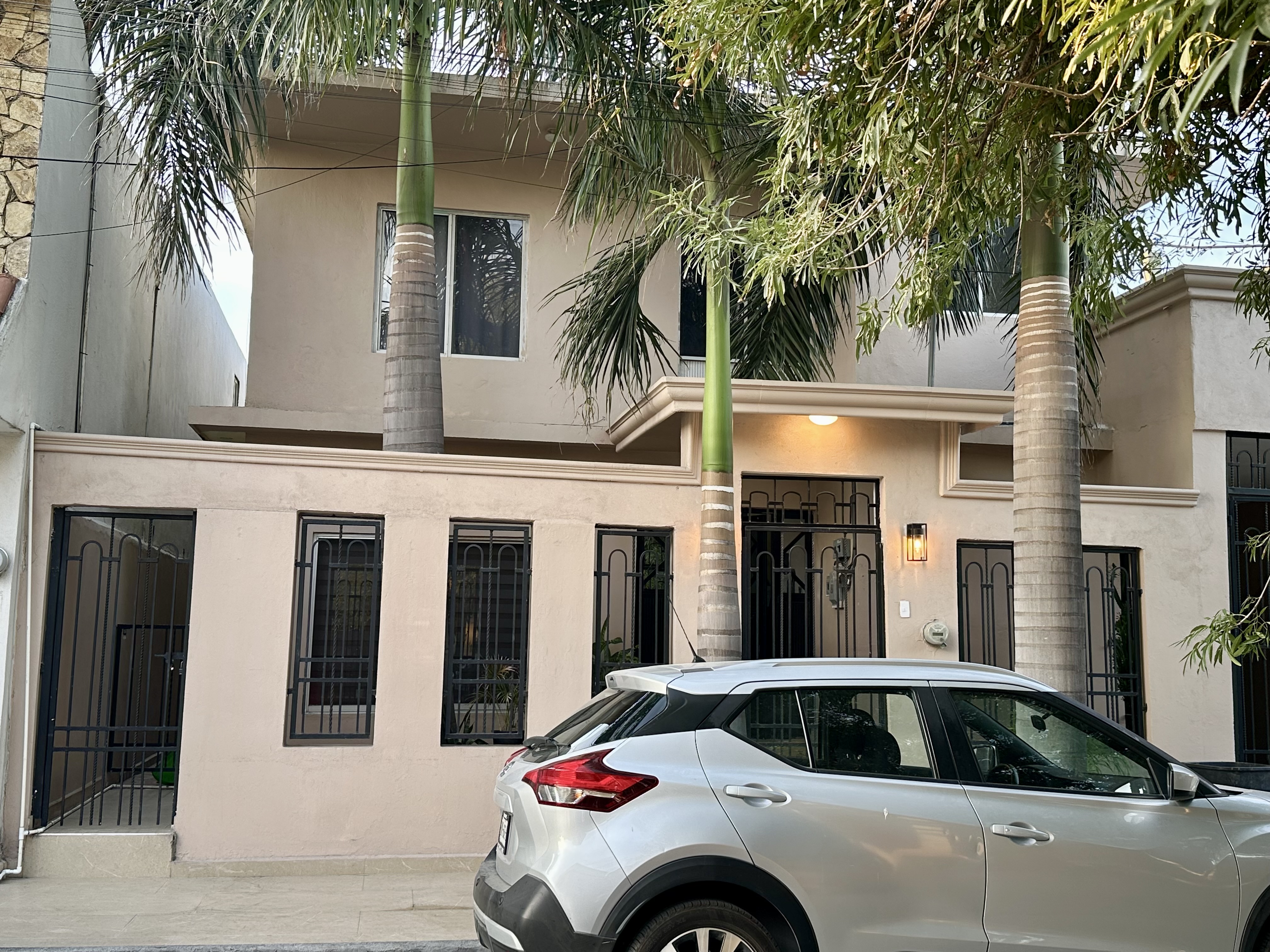 Casa en Venta en Las Puentes Sector 10