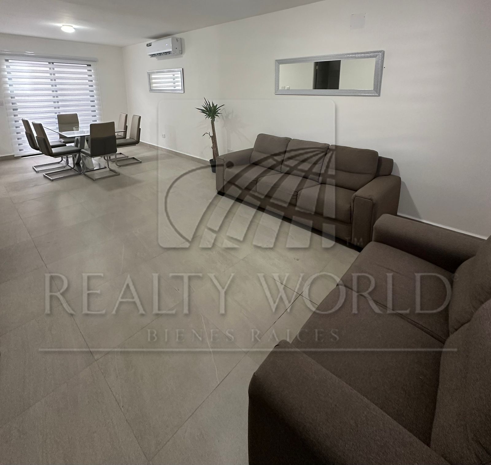 Casa en Renta en Sole Residencial