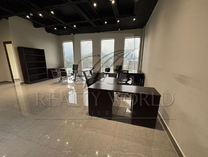 Oficina en Renta en Villas la Rioja