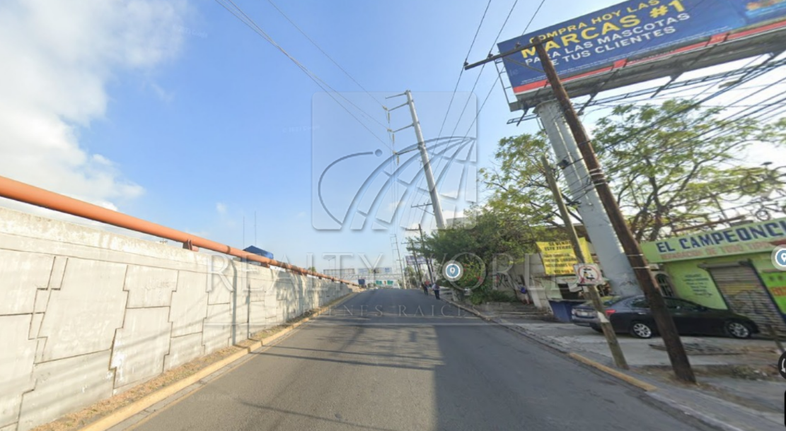 Terreno en Venta en Francisco Garza Sada