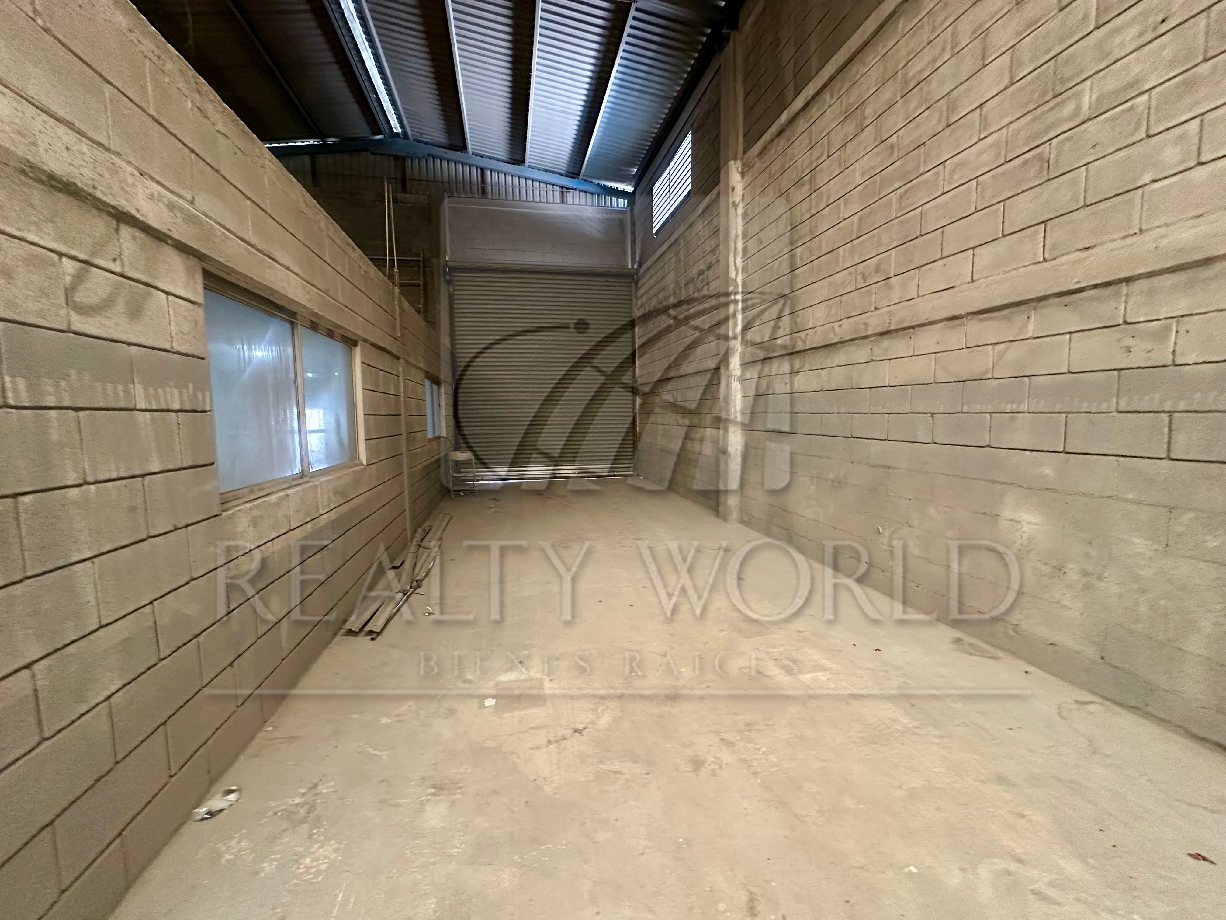 Bodega en Renta en Carretera Monterrey Colombia