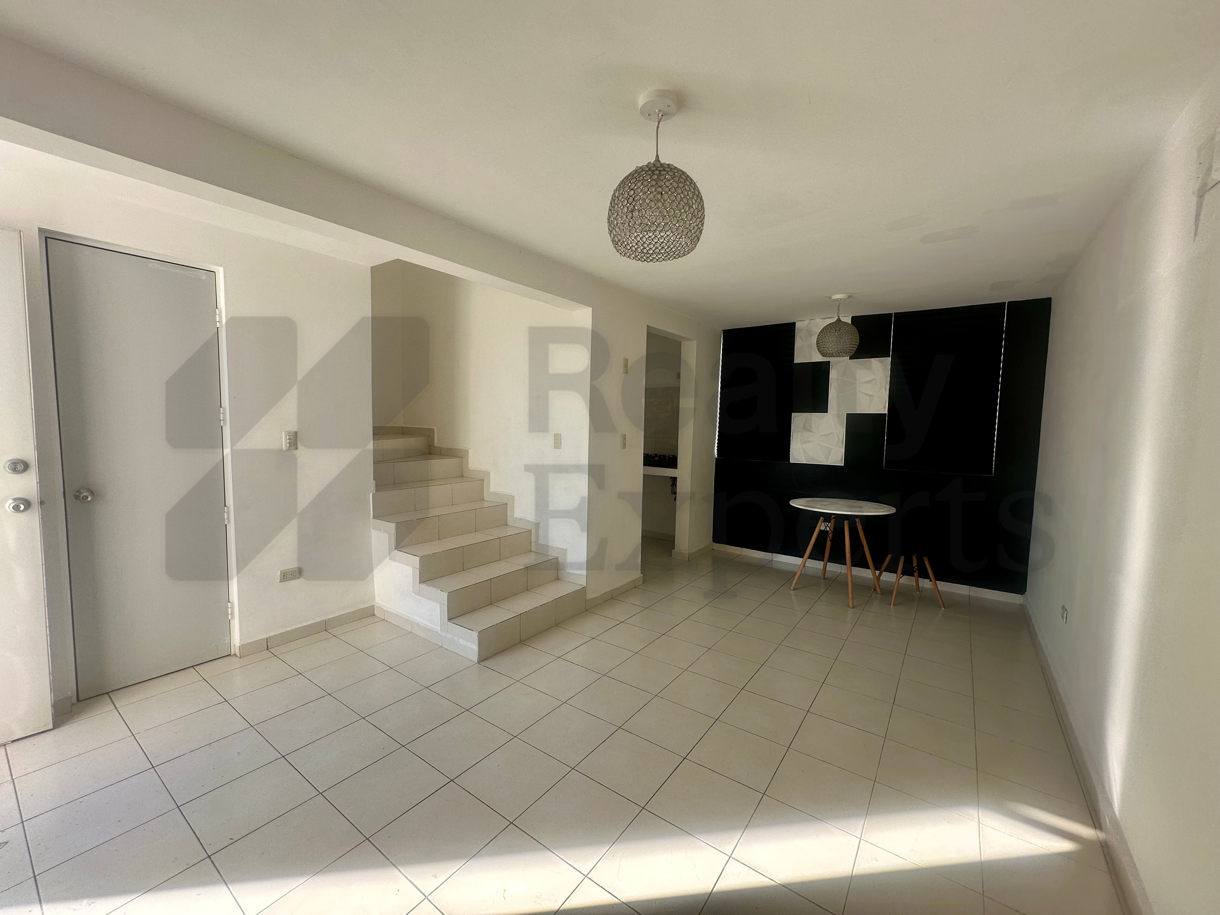 Casa en Renta en Rincón de Galicia