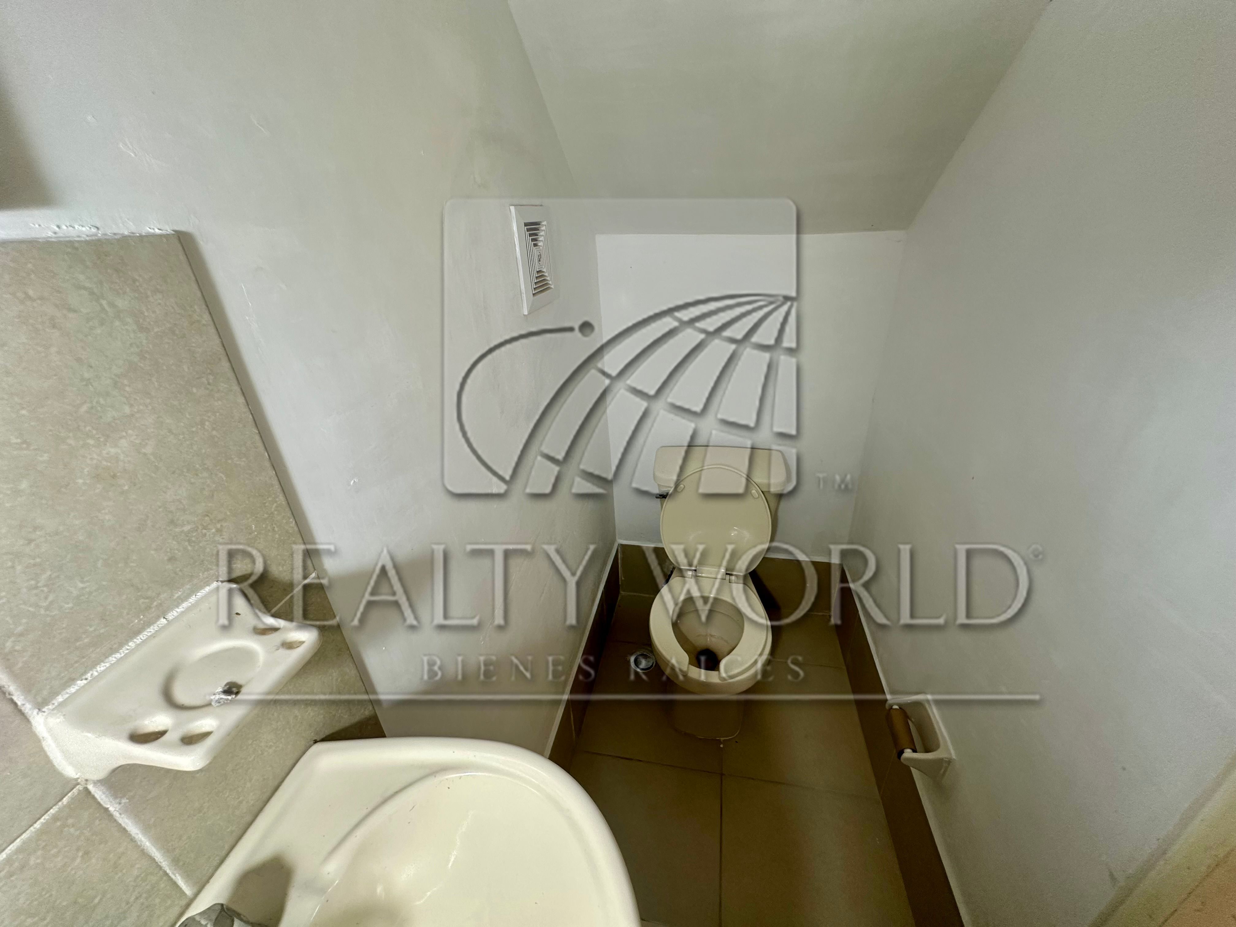 Casa en Renta en Mitras Bicentenario