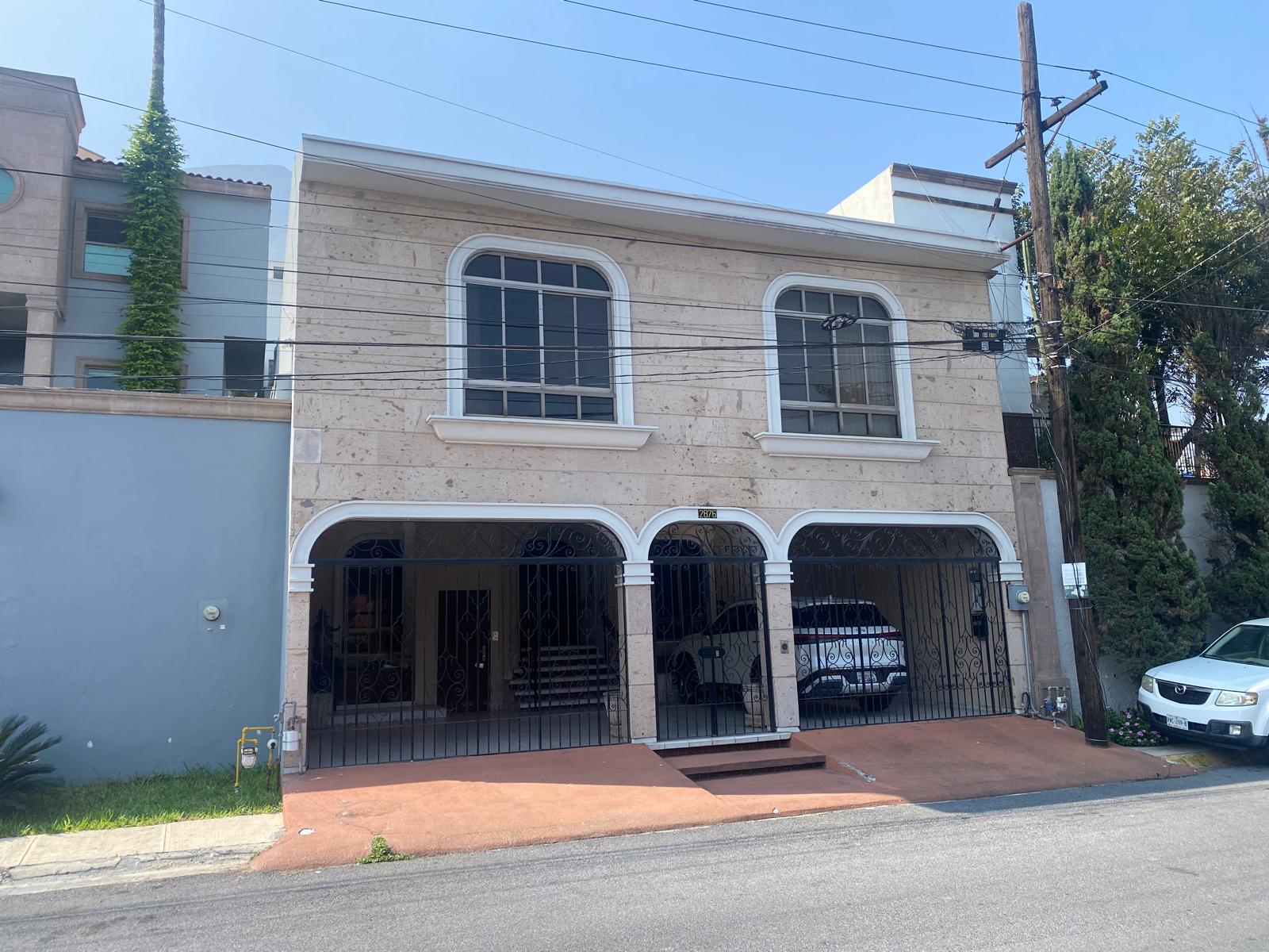 Casa en Venta en Cumbres 4to. Sector