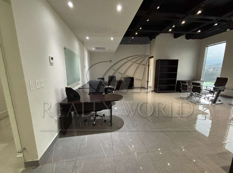 Oficina en Renta en Villas la Rioja