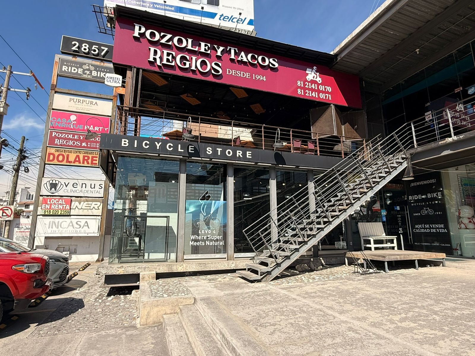 Local en Renta en Cumbres 4to. Sector