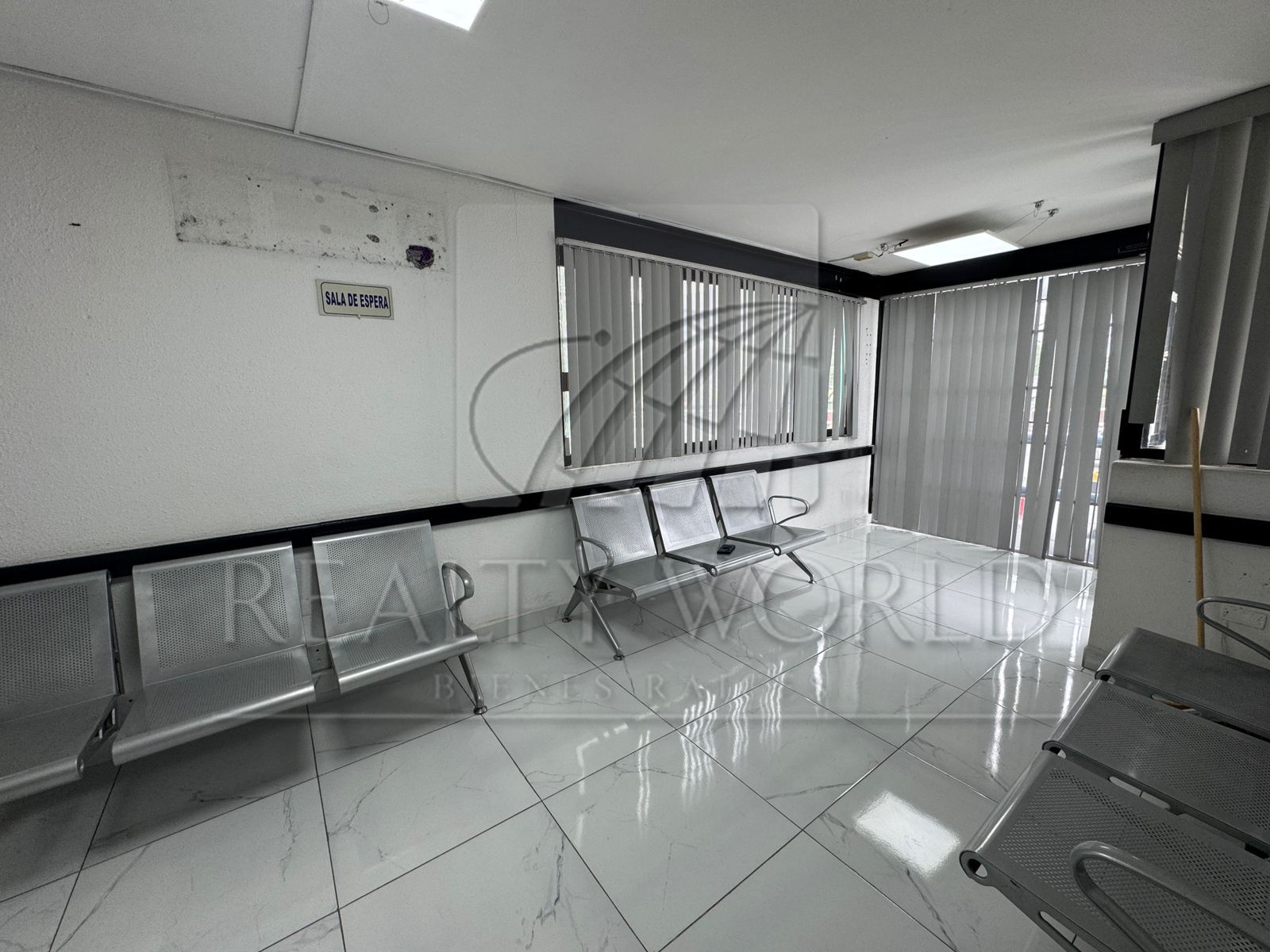 Edificio de Oficinas en Renta en Centro