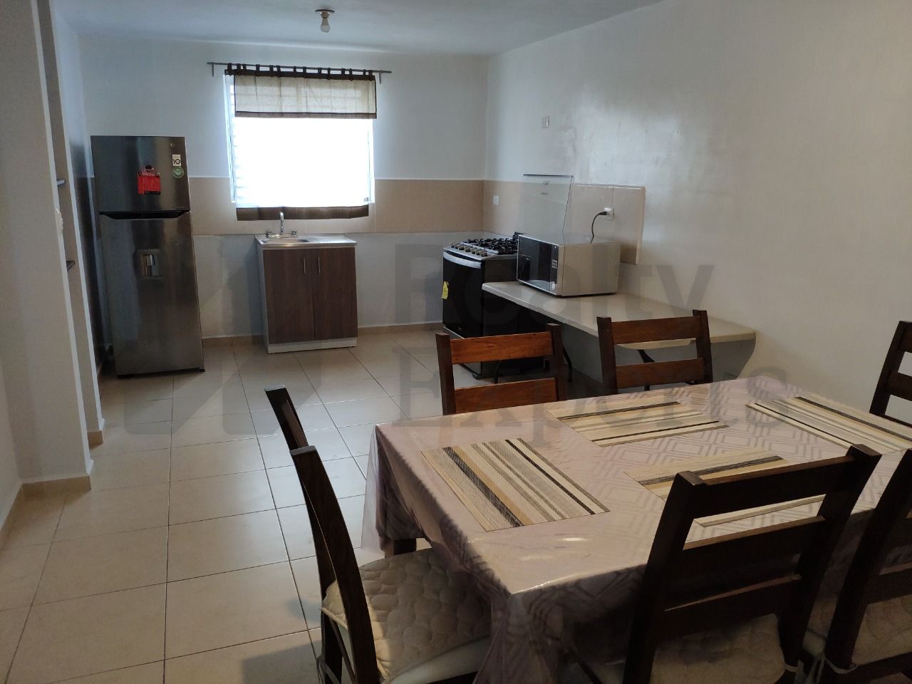 Casa en Renta en Capellanía Residencial