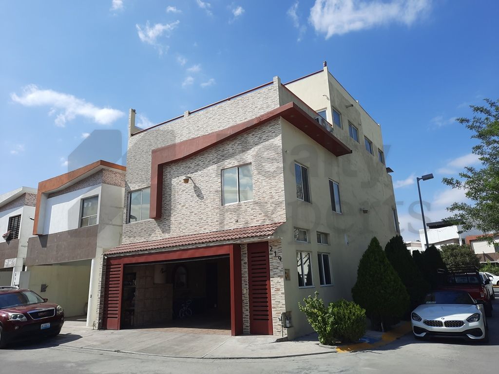 Casa en Venta en Céntrika Crisoles