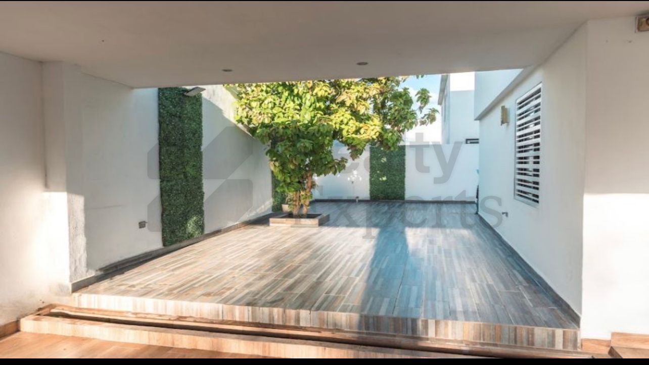 Casa en Renta en Paseo Amberes