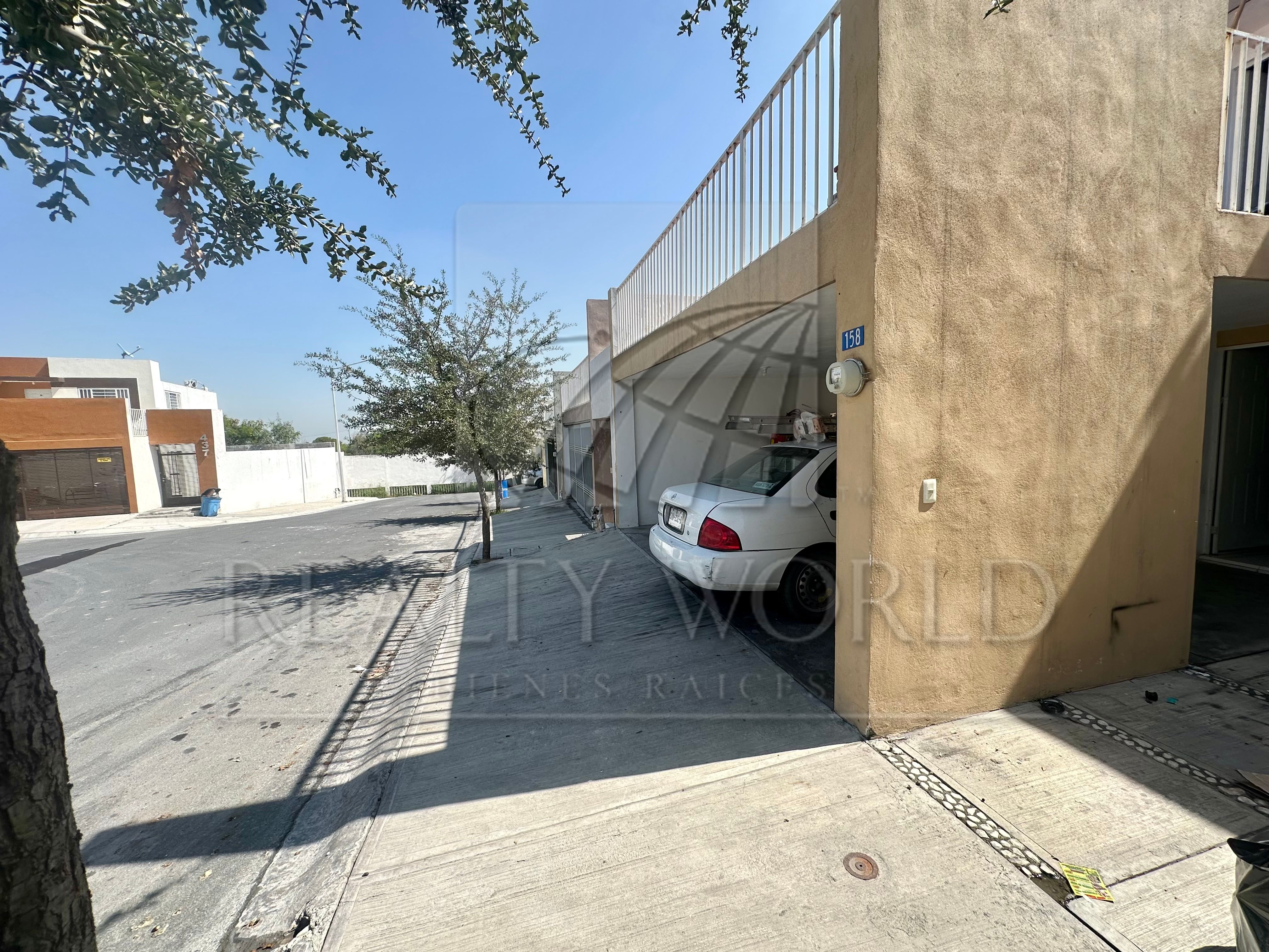 Casa en Renta en Colinas de Anáhuac