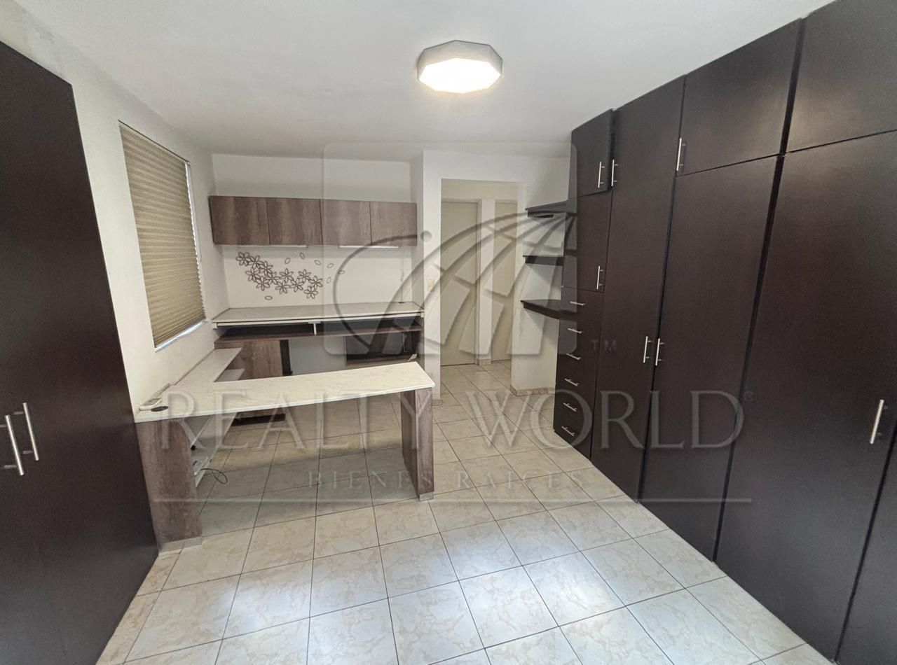 Casa en Renta en Residencial San Francisco