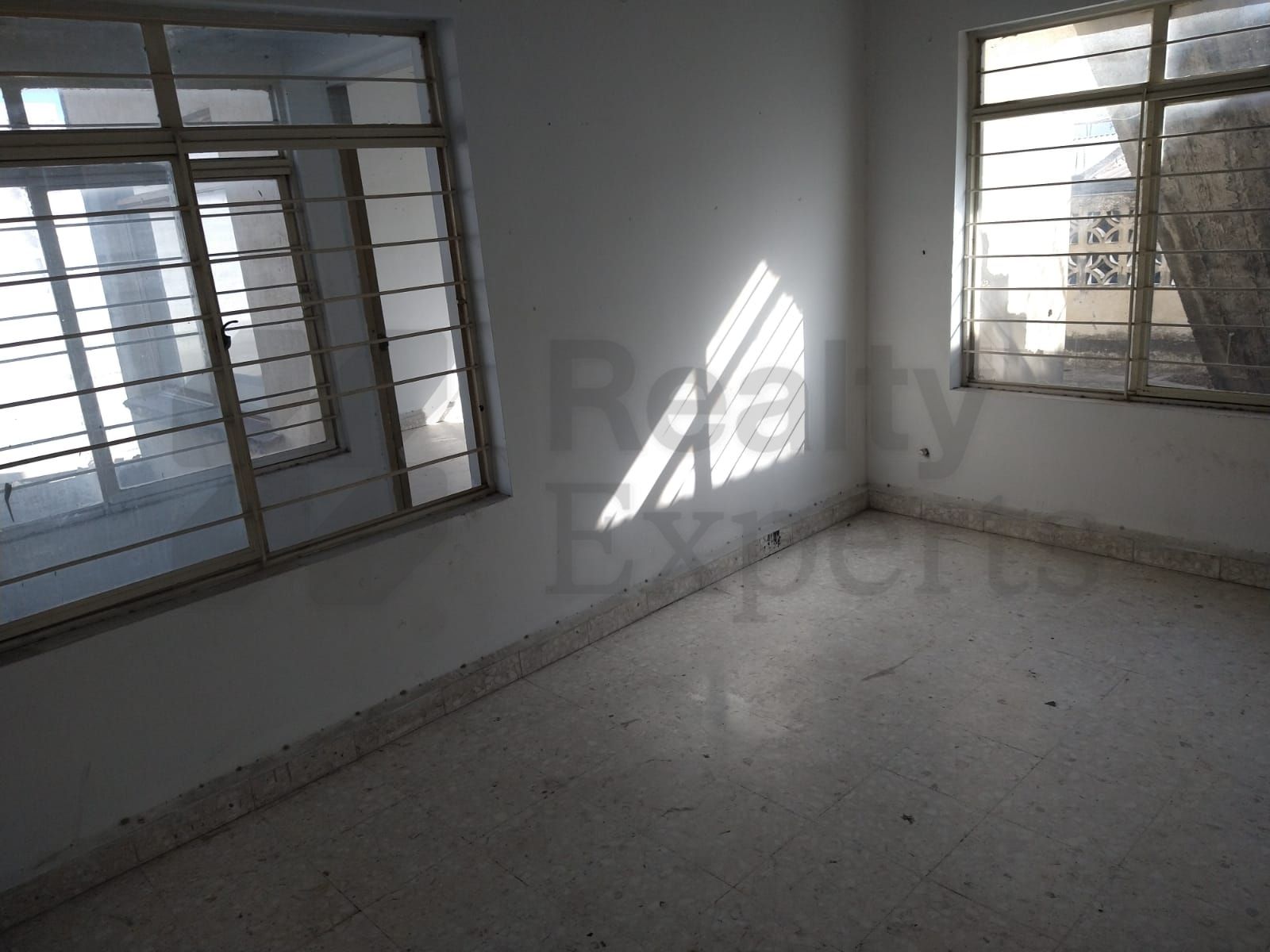 Edificio Mixto en Renta en Venustiano Carranza