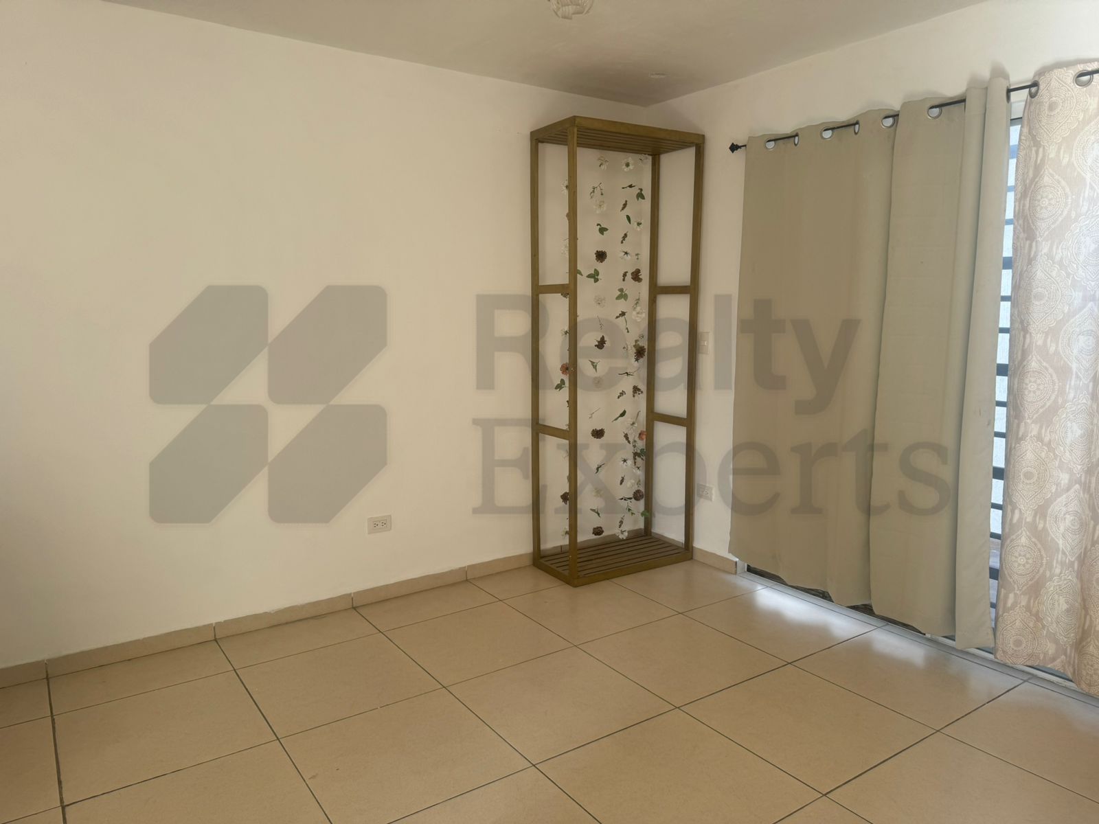 Casa en Renta en Privadas Borneo